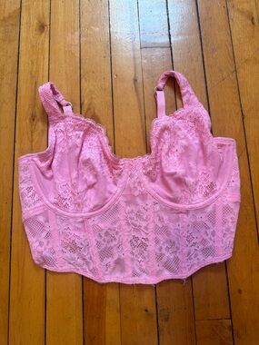 Gilly hicks top